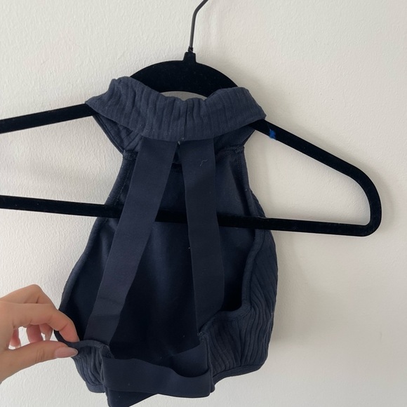 Free People Navy High Neck Workout tank - Picture 2 of 4